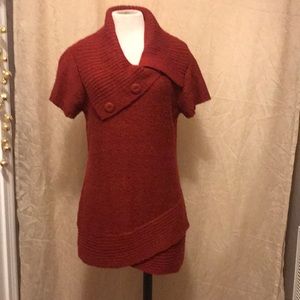 Knit short sleeve sweater
